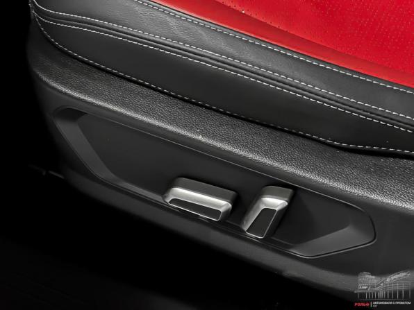 Haval Jolion I Рестайлинг с пробегом 2024 года, цена 2 466 672 рубля, 1461 км, внедорожник, Автокод Объявления