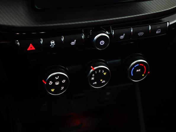 Lada (ВАЗ) Vesta I Рестайлинг (NG) с пробегом 2024 года, цена 1 616 777 рублей, 27000 км, седан, Автокод Объявления