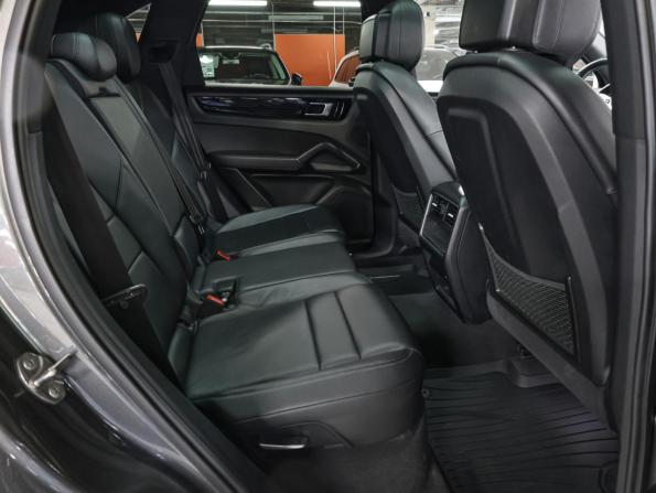 Porsche Cayenne III с пробегом 2019 года, цена 4 700 000 рублей, 157485 км, внедорожник, Автокод Объявления
