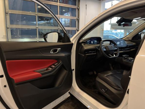 Changan CS55 Plus II с пробегом 2023 года, цена 2 200 000 рублей, 55670 км, внедорожник, Автокод Объявления