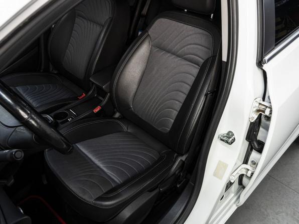 Opel Astra J Рестайлинг с пробегом 2014 года, цена 990 000 рублей, 160965 км, седан, Автокод Объявления