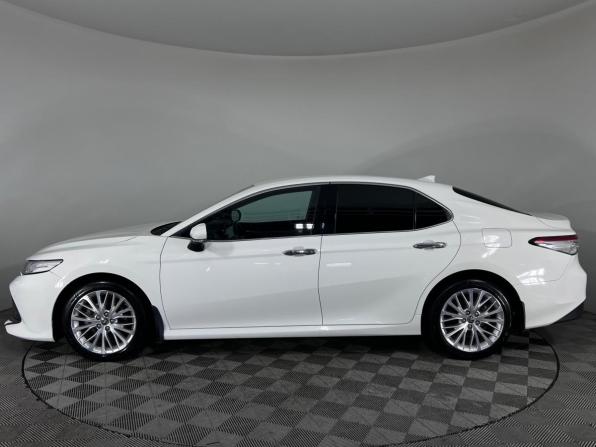 Toyota Camry VIII (XV70) с пробегом 2021 года, цена 3 150 000 рублей, 57858 км, седан, Автокод Объявления