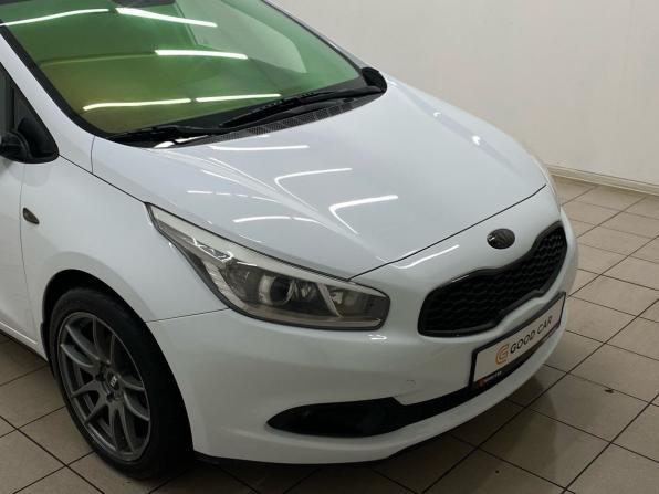 Kia Ceed II с пробегом 2013 года, цена 930 000 рублей, 186049 км, хэтчбек, Автокод Объявления