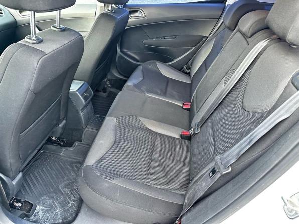 Peugeot 308 I Рестайлинг с пробегом 2012 года, цена 530 000 рублей, 124800 км, хэтчбек, Автокод Объявления