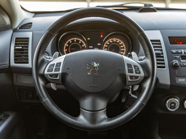 Peugeot 4007 с пробегом 2011 года, цена 1 328 000 рублей, 70434 км, внедорожник, Автокод Объявления