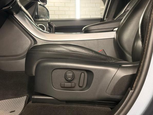 Land Rover Range Rover Sport II Рестайлинг с пробегом 2018 года, цена 3 650 000 рублей, 241914 км, внедорожник, Автокод Объявления