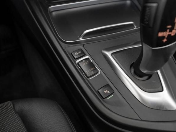 BMW 3 серии VI (F3x) Рестайлинг с пробегом 2017 года, цена 2 140 000 рублей, 103319 км, седан, Автокод Объявления