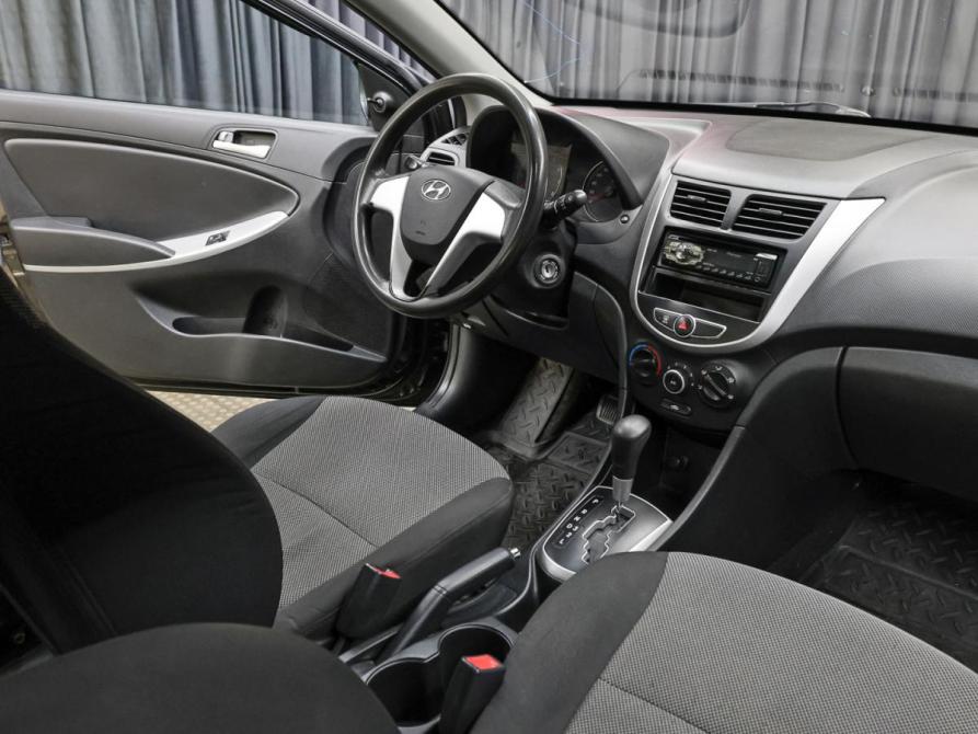 Hyundai Solaris I Москва  - изображение 10