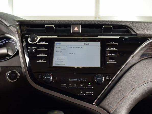 Toyota Camry VIII (XV70) с пробегом 2019 года, цена 2 799 995 рублей, 82013 км, седан, Автокод Объявления