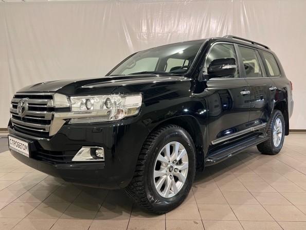 Toyota Land Cruiser 200 Series Рестайлинг 2 с пробегом 2015 года, цена 6 750 000 рублей, 89726 км, внедорожник, Автокод Объявления