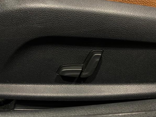 Mercedes-Benz C-Класс IV (W205) Рестайлинг с пробегом 2019 года, цена 3 710 000 рублей, 66452 км, купе, Автокод Объявления