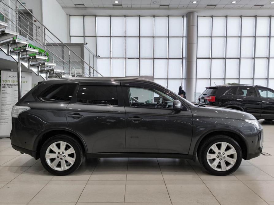 Mitsubishi Outlander III Рестайлинг Казань  - изображение 5