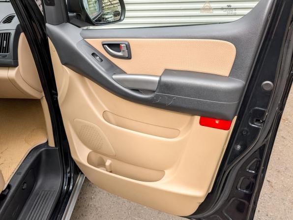 Hyundai H-1 II Рестайлинг 2 с пробегом 2021 года, цена 3 700 000 рублей, 73071 км, минивэн, Автокод Объявления