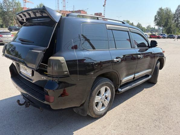 Toyota Land Cruiser 200 Series Рестайлинг 1 с пробегом 2012 года, цена 3 297 000 рублей, 215000 км, внедорожник, Автокод Объявления