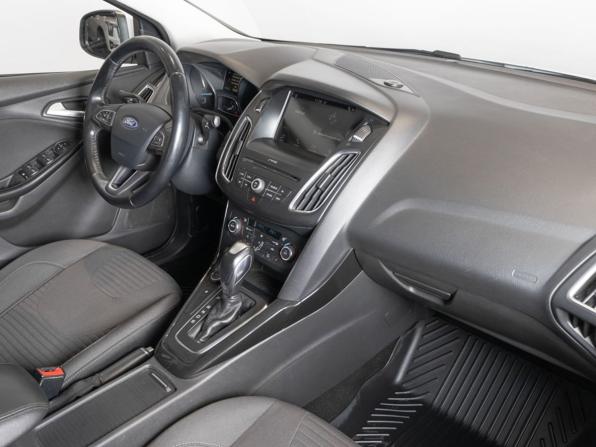 Ford Focus III Рестайлинг с пробегом 2018 года, цена 1 123 200 рублей, 167880 км, седан, Автокод Объявления