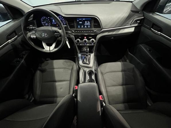 Hyundai Elantra VI (AD) с пробегом 2018 года, цена 1 347 000 рублей, 129282 км, седан, Автокод Объявления