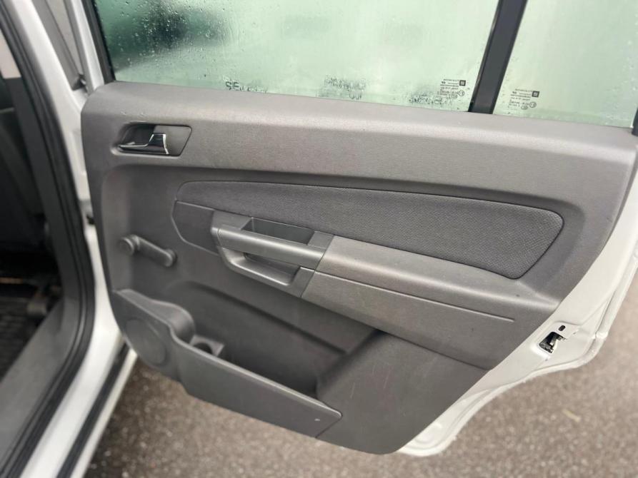 Opel Zafira B Санкт-Петербург  - изображение 10