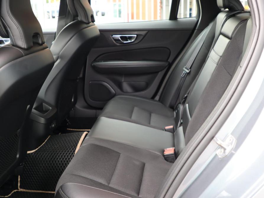 Volvo V60 II Санкт-Петербург  - изображение 19