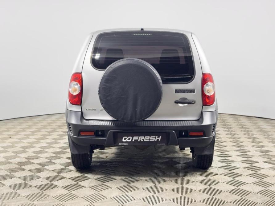 Chevrolet Niva I Рестайлинг Казань  - изображение 4