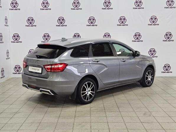 Lada (ВАЗ) Vesta I с пробегом 2018 года, цена 995 000 рублей, 93159 км, универсал, Автокод Объявления
