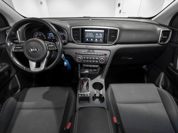 Kia Sportage IV Рестайлинг с пробегом 2018 года, цена 2 440 000 рублей, 81869 км, внедорожник, Автокод Объявления