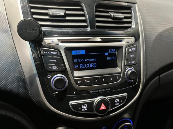Hyundai Solaris I Рестайлинг с пробегом 2014 года, цена 798 000 рублей, 178200 км, седан, Автокод Объявления