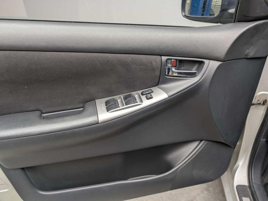 Toyota Corolla IX (E120 E130) Рестайлинг Москва  - изображение 8