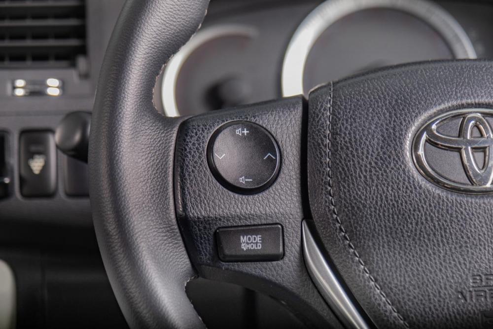 Toyota ISis I Рестайлинг Томск  - изображение 13