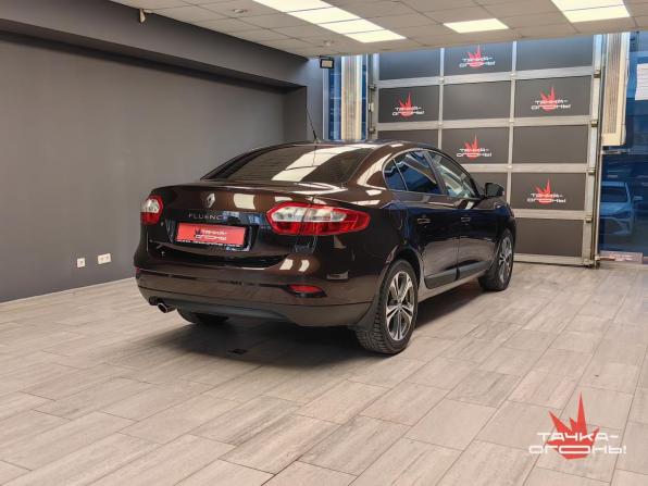 Renault Fluence I Рестайлинг с пробегом 2014 года, цена 780 000 рублей, 159000 км, седан, Автокод Объявления