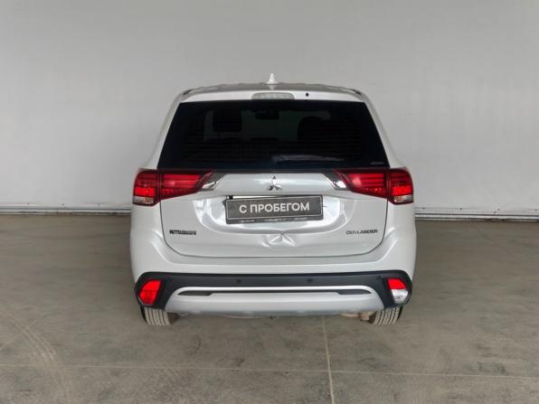 Mitsubishi Outlander III Рестайлинг 3 с пробегом 2019 года, цена 1 900 000 рублей, 156262 км, внедорожник, Автокод Объявления
