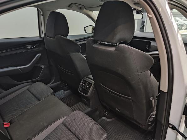Skoda Octavia IV (A8) с пробегом 2021 года, цена 2 370 000 рублей, 181500 км, лифтбек, Автокод Объявления