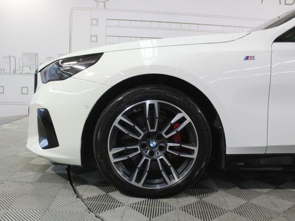 BMW 5 серии VIII (G60/G61/G68) с пробегом 2023 года, цена 7 950 000 рублей, 41482 км, седан, Автокод Объявления