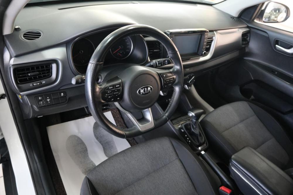 Kia Stonic I Омск  - изображение 11