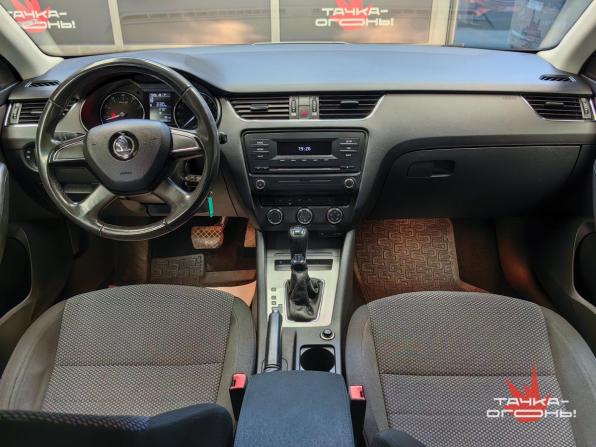 Skoda Octavia III (A7) с пробегом 2014 года, цена 999 000 рублей, 150000 км, лифтбек, Автокод Объявления