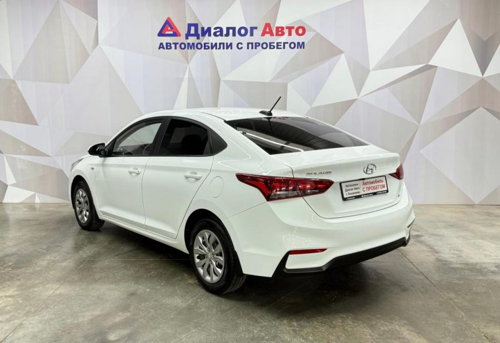 Hyundai Solaris II Азнакаево  - изображение 5