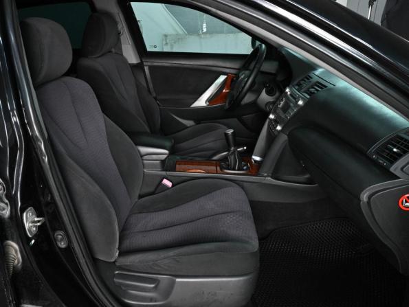 Toyota Camry VI (XV40) Рестайлинг с пробегом 2011 года, цена 1 289 000 рублей, 136157 км, седан, Автокод Объявления
