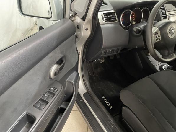 Nissan Tiida I с пробегом 2007 года, цена 629 000 рублей, 102883 км, хэтчбек, Автокод Объявления