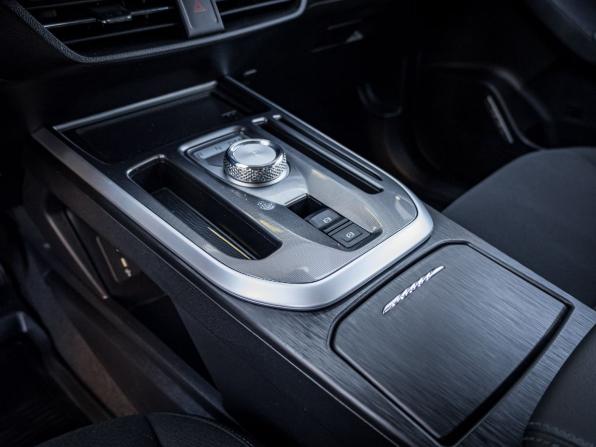 Haval Jolion I Рестайлинг с пробегом 2025 года, цена 2 122 486 рублей, 2120 км, внедорожник, Автокод Объявления