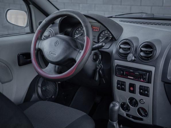 Renault Logan I с пробегом 2009 года, цена 305 000 рублей, 260687 км, седан, Автокод Объявления