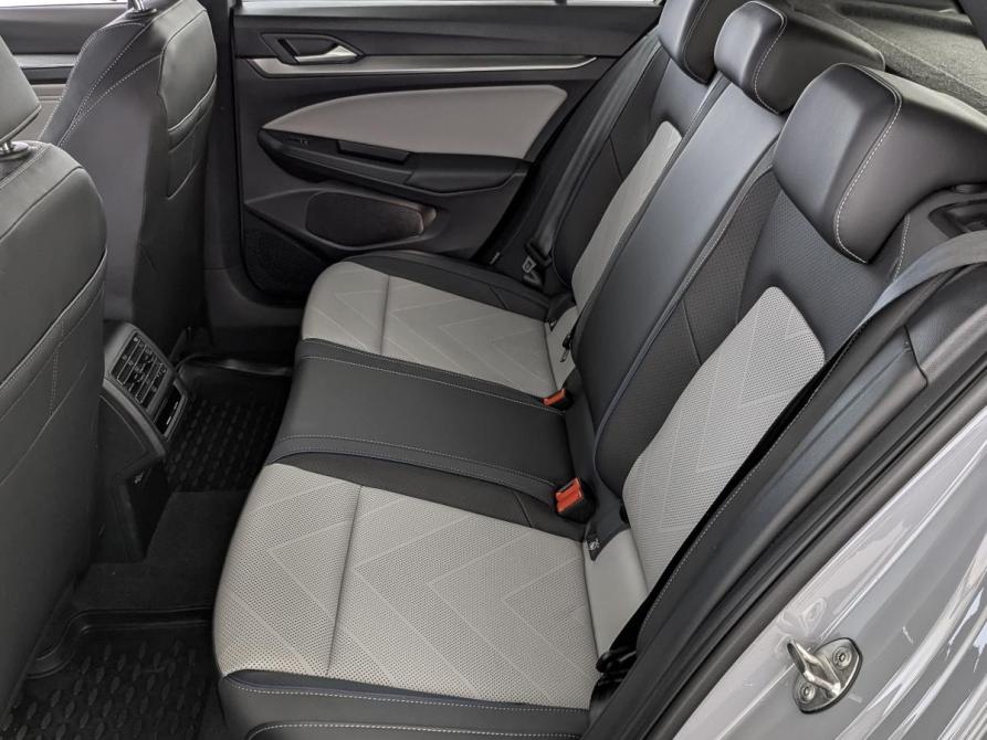 Volkswagen Golf VIII Рестайлинг Москва  - изображение 18