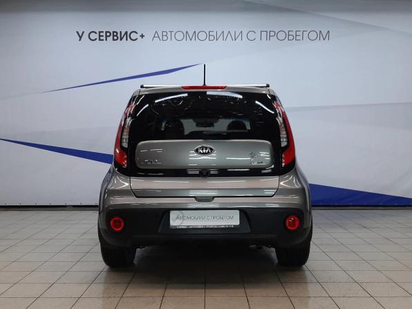 Kia Soul II Рестайлинг с пробегом 2018 года, цена 1 390 000 рублей, 153681 км, хэтчбек, Автокод Объявления