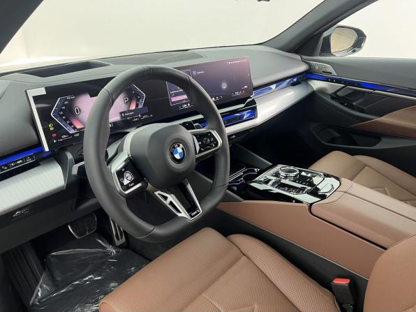 BMW 5 серии VIII (G60/G61/G68) с пробегом 2025 года, цена 9 770 000 рублей, 1481 км, седан, Автокод Объявления
