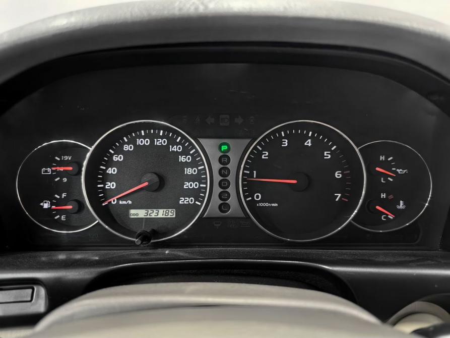 Toyota Land Cruiser 100 Series Рестайлинг 1 Новосибирск  - изображение 24