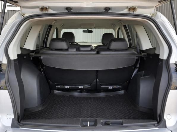 Mitsubishi Outlander II Рестайлинг с пробегом 2010 года, цена 997 000 рублей, 232428 км, внедорожник, Автокод Объявления