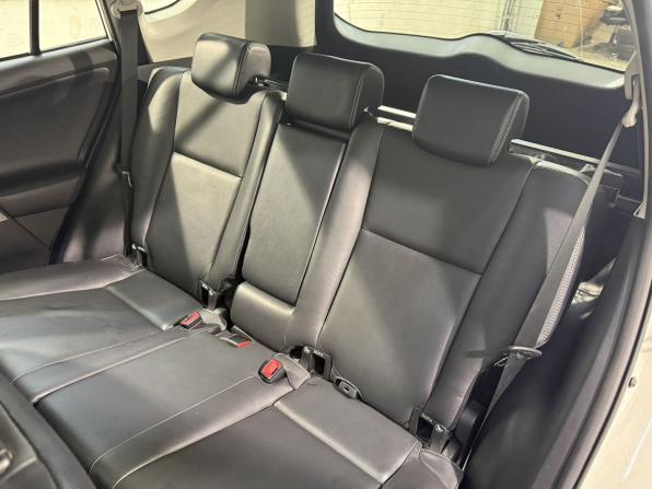 Toyota RAV4 IV (XA40) с пробегом 2013 года, цена 2 099 800 рублей, 110000 км, внедорожник, Автокод Объявления
