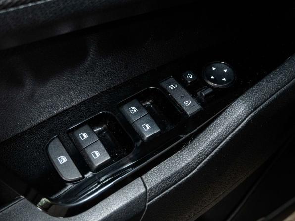 Kia Sportage V с пробегом 2021 года, цена 3 450 000 рублей, 100600 км, внедорожник, Автокод Объявления