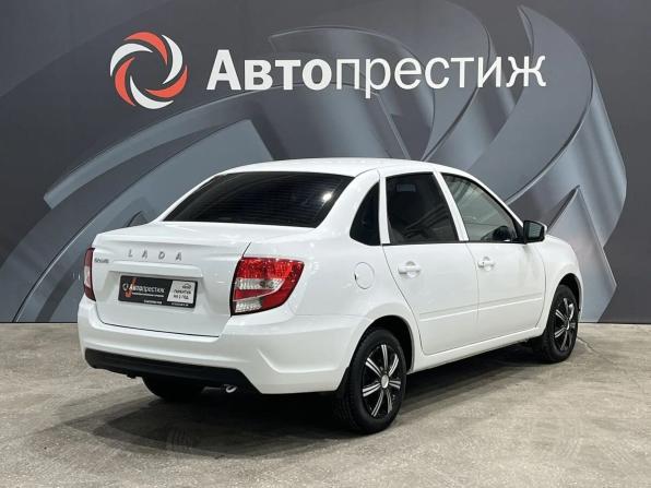 Lada (ВАЗ) Granta I Рестайлинг с пробегом 2022 года, цена 650 000 рублей, 89620 км, седан, Автокод Объявления