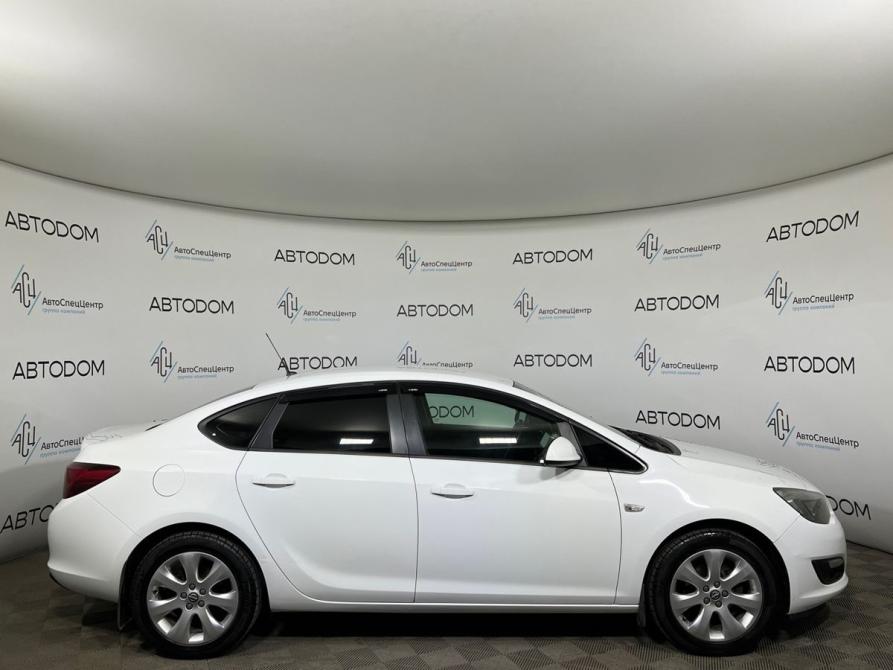 Opel Astra J Рестайлинг Москва  - изображение 4