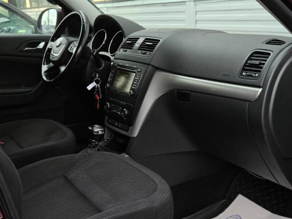 Skoda Yeti I с пробегом 2011 года, цена 910 000 рублей, 173000 км, внедорожник, Автокод Объявления