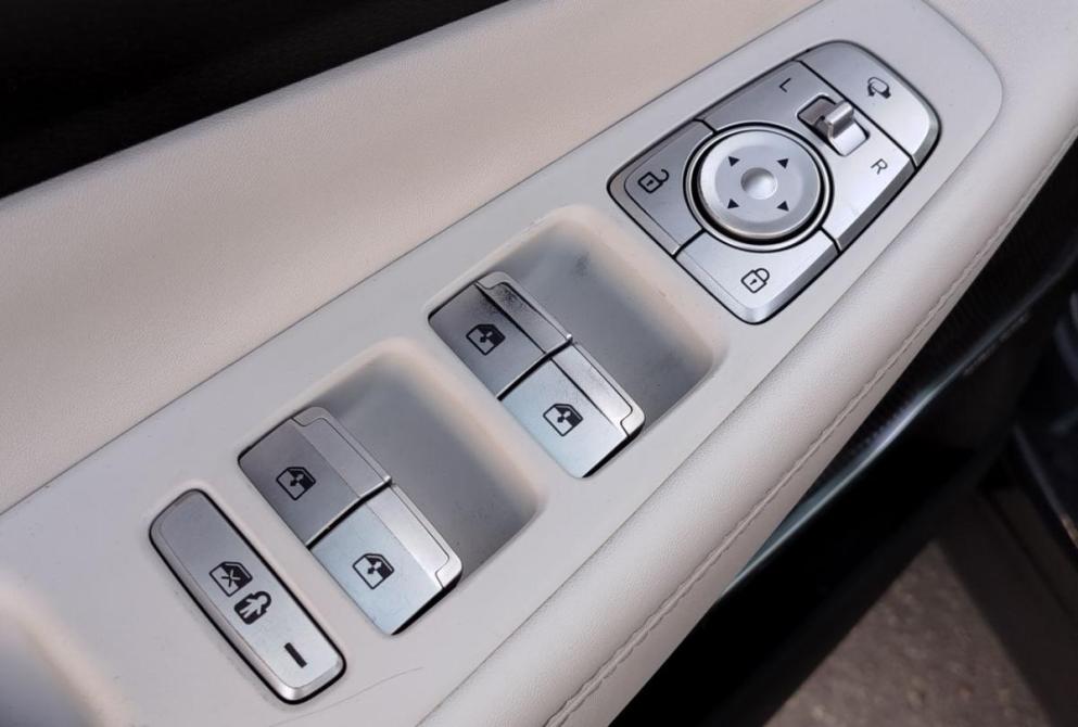 Hyundai Santa Fe IV Рестайлинг Саратов  - изображение 24